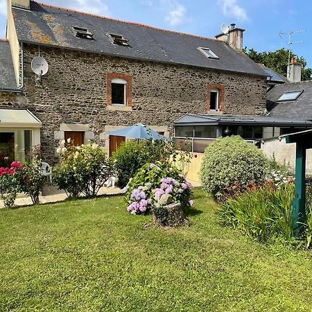 Maison De Famille Entre Terre Et Mer Lantic Exterior photo